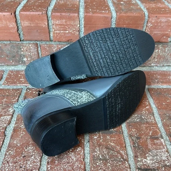 Propét Women's Size 7.5 Charcoal Taneka Full Zip Tweed Accent Leather Ankle Boot - Picture 7 of 7